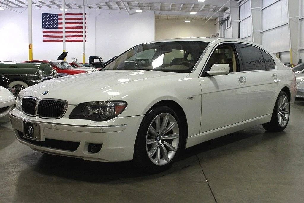 2007 BMW E65/E66 750i & 760i Sedan - Image 5 of 8