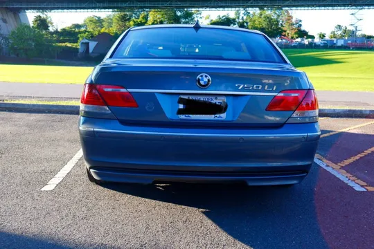 2007 BMW 750Li