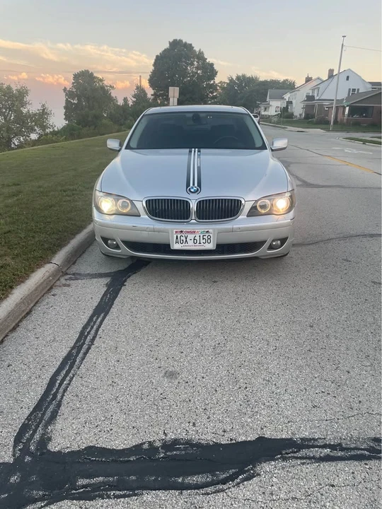 2007 BMW E65/E66 750i & 760i Sedan - Image 8 of 8