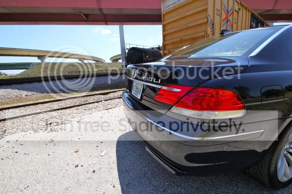 2007 BMW E65/E66 750i & 760i Sedan - Image 16 of 31