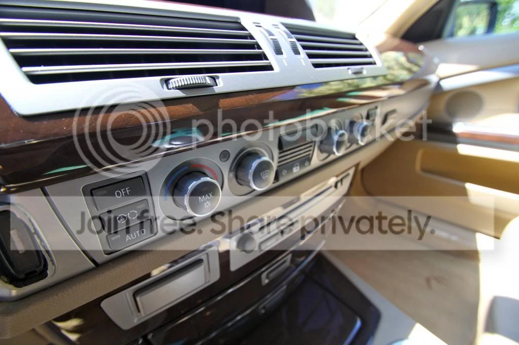 2007 BMW E65/E66 750i & 760i Sedan - Image 24 of 31