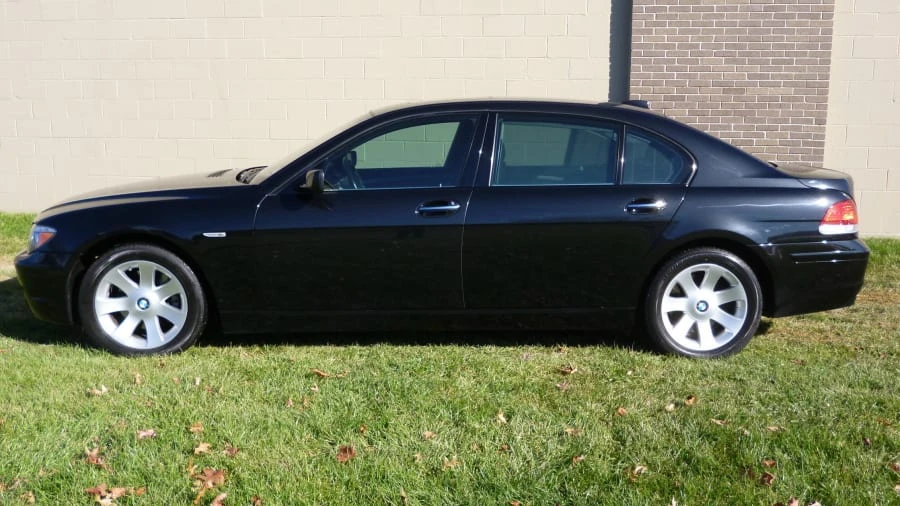 2007 BMW E65/E66 750i & 760i Sedan - Image 2 of 6