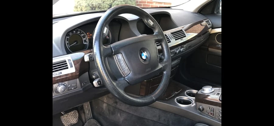 2007 BMW E65/E66 750i & 760i Sedan - Image 4 of 5