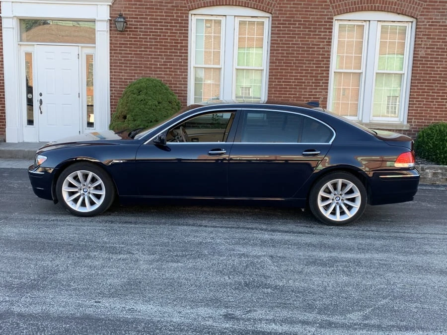 2007 BMW E65/E66 750i & 760i Sedan - Image 2 of 8