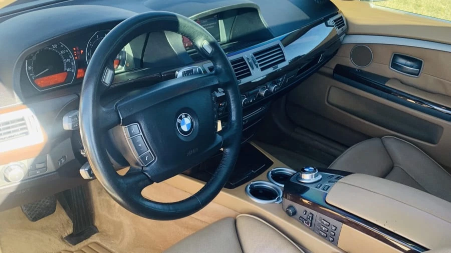 2007 BMW E65/E66 750i & 760i Sedan - Image 5 of 6
