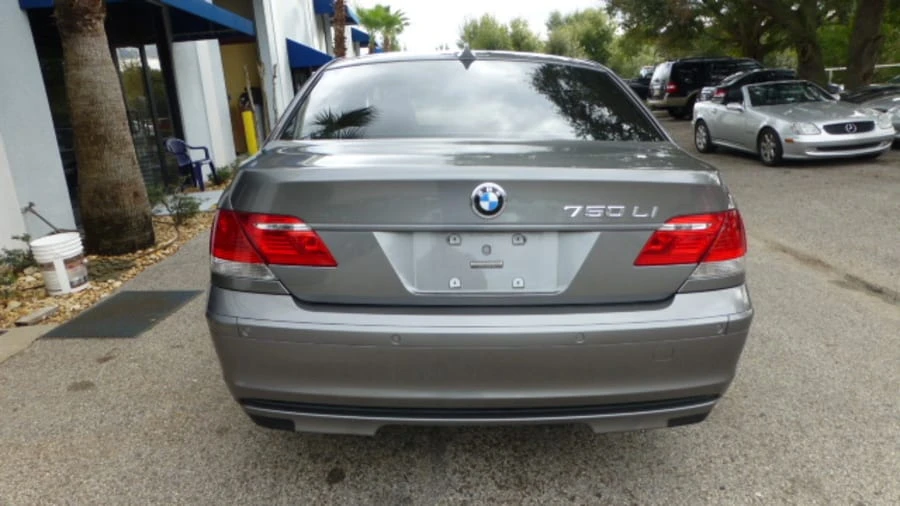 2007 BMW E65/E66 750i & 760i Sedan - Image 4 of 7
