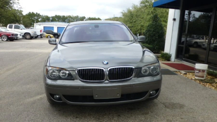 2007 BMW E65/E66 750i & 760i Sedan - Image 7 of 7