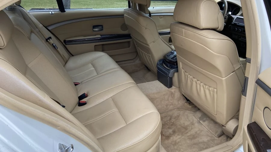 2007 BMW E65/E66 750i & 760i Sedan - Image 6 of 16