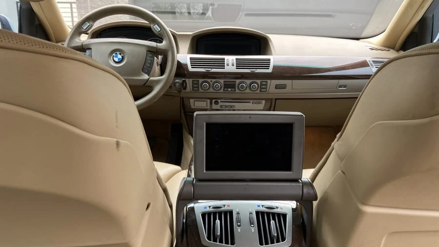 2007 BMW E65/E66 750i & 760i Sedan - Image 7 of 16