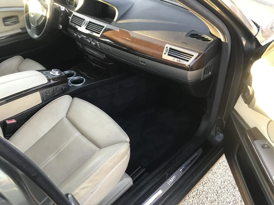 2007 BMW E65/E66 750i & 760i Sedan - Image 6 of 8