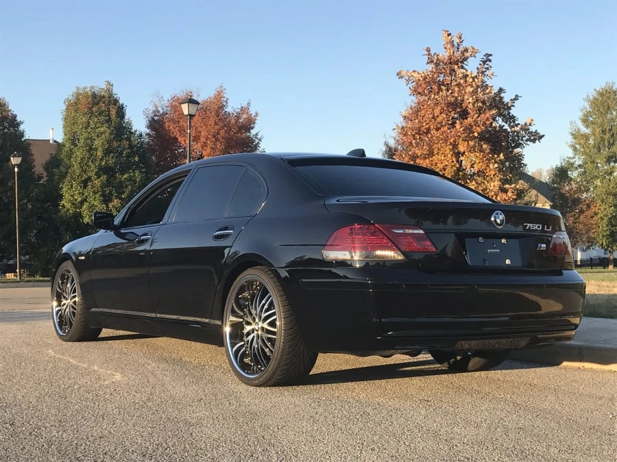 2007 BMW E65/E66 750i & 760i Sedan - Image 3 of 8