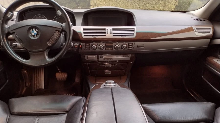 2007 BMW E65/E66 750i & 760i Sedan - Image 4 of 10