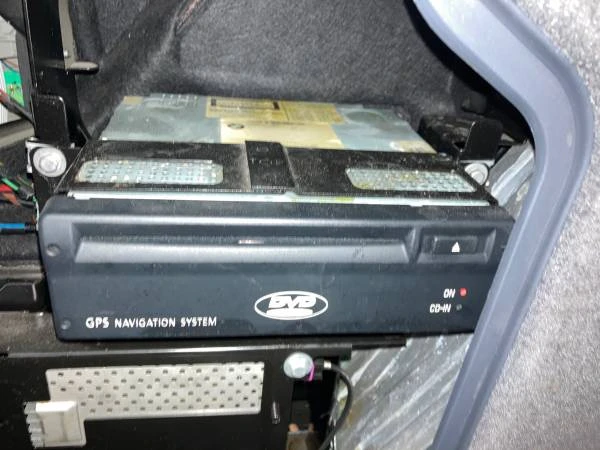 2007 BMW E65/E66 750i & 760i Sedan - Image 9 of 19