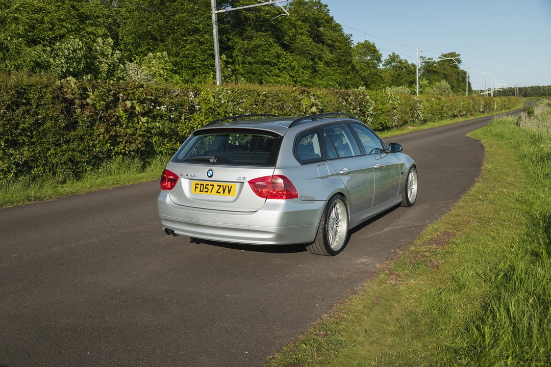 2007 BMW Alpina B3 - Image 14 of 31