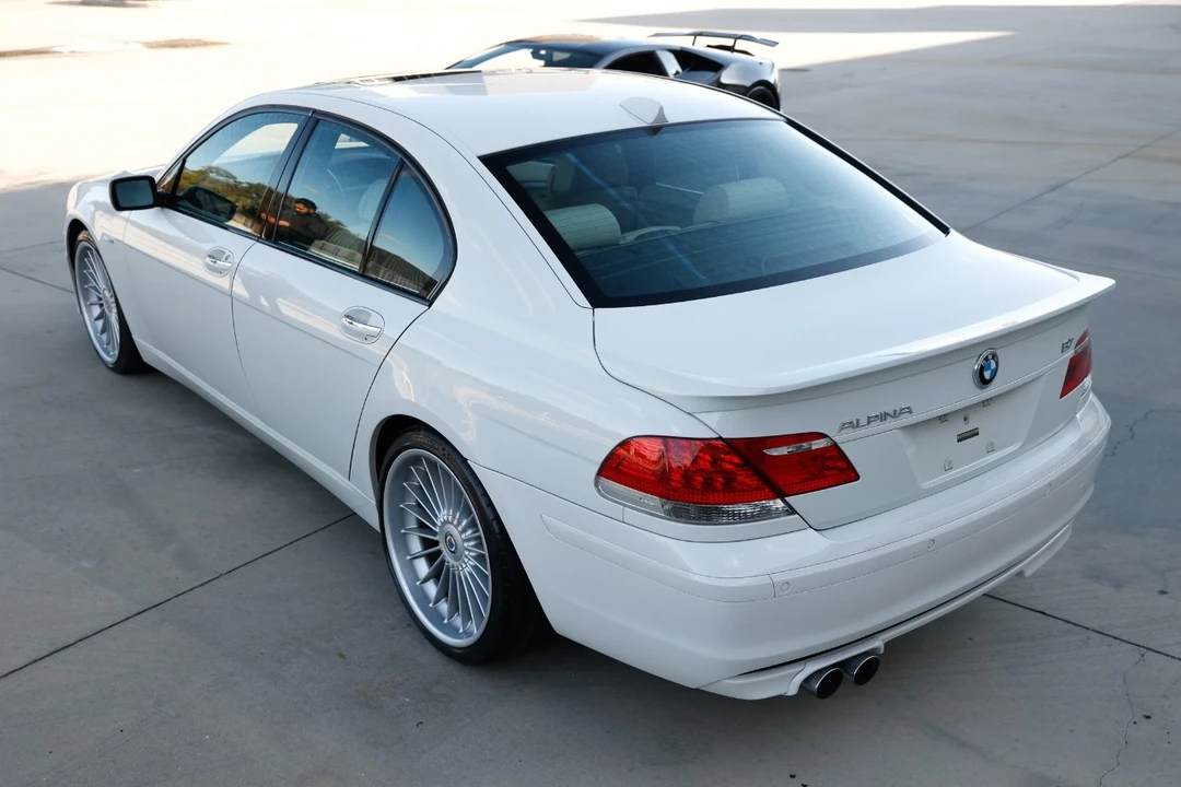 2007 BMW Alpina B7 - Image 5 of 12