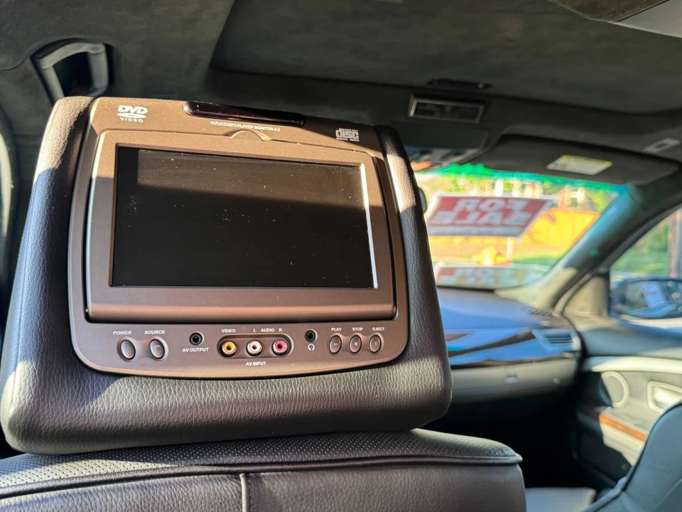 2007 BMW Alpina B7 - Image 12 of 17