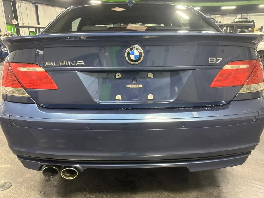 2007 BMW Alpina B7 - Image 11 of 20