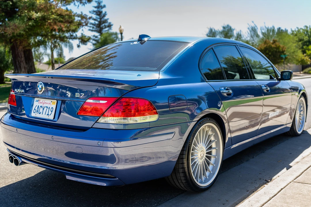 2007 BMW Alpina B7 - Image 5 of 31