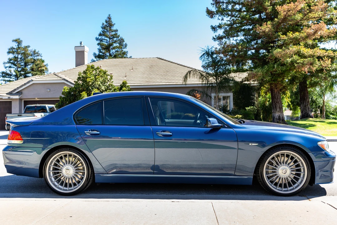 2007 BMW Alpina B7 - Image 8 of 31