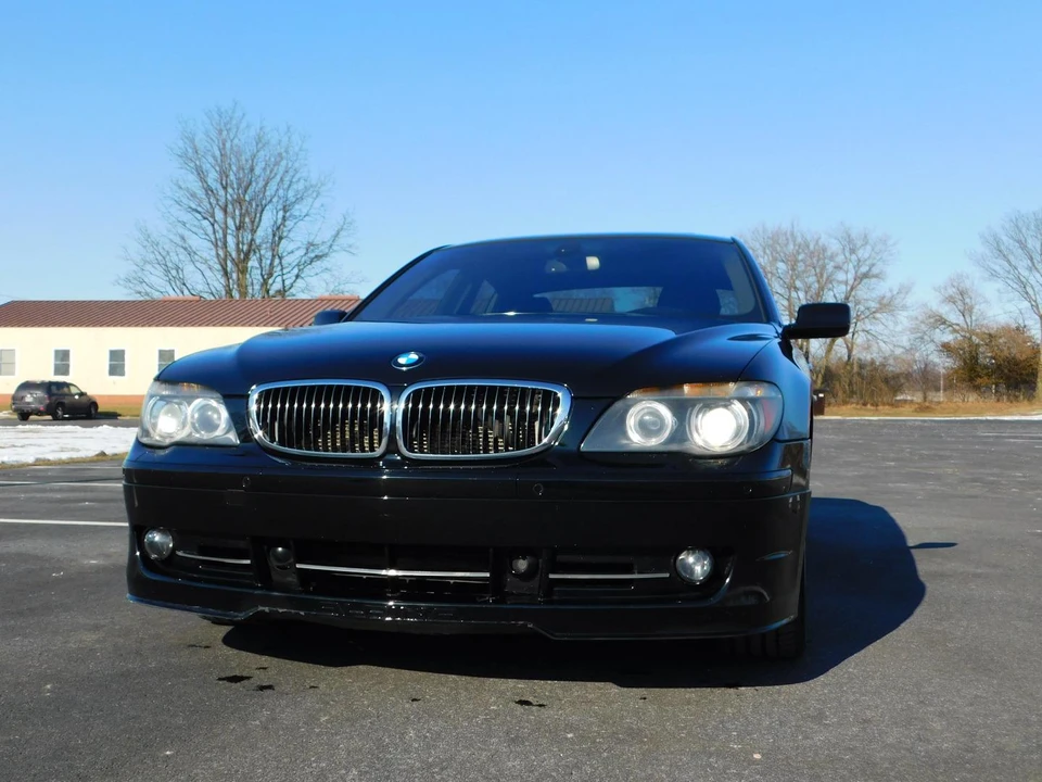 2007 BMW Alpina B7 - Image 7 of 31
