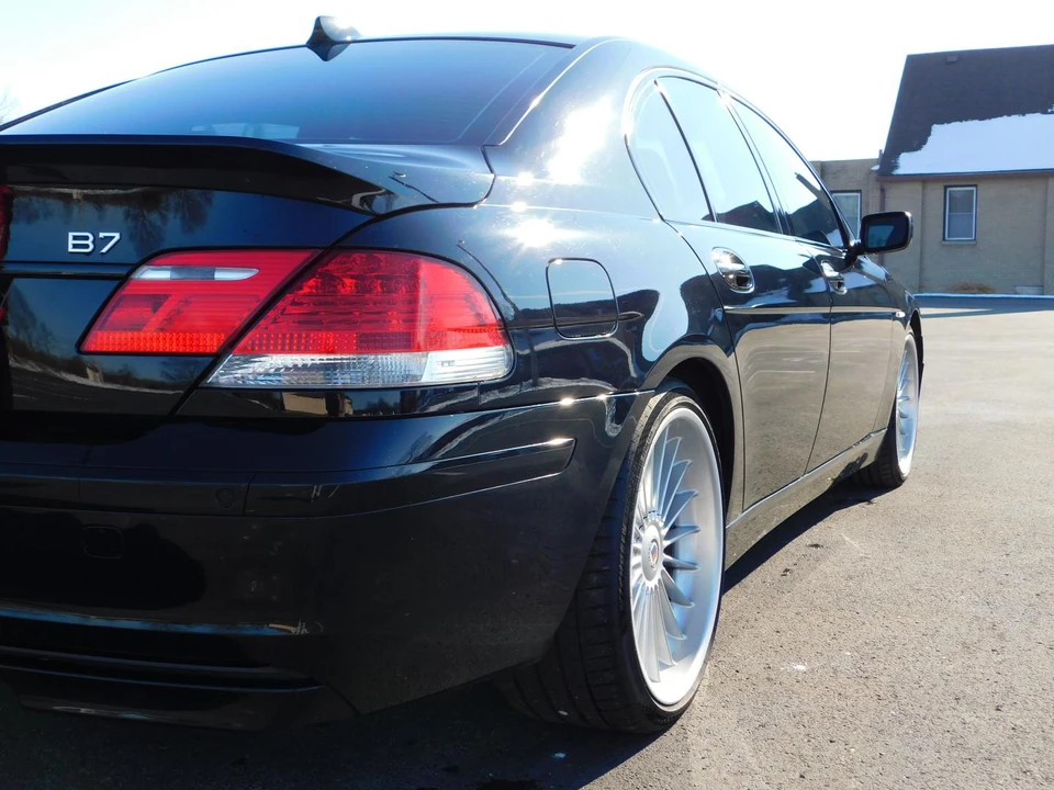 2007 BMW Alpina B7 - Image 20 of 31