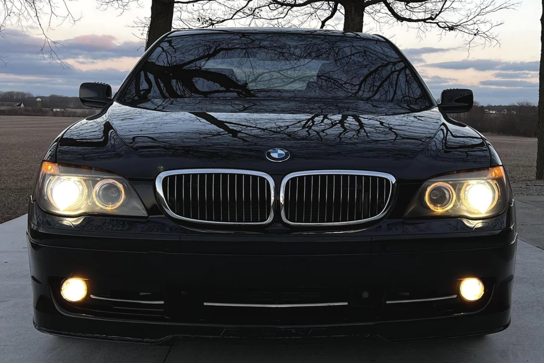 2007 BMW Alpina B7 - Image 2 of 31
