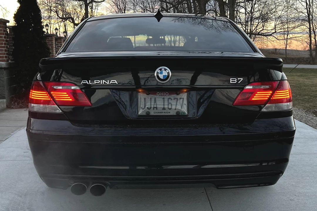2007 BMW Alpina B7 - Image 5 of 31