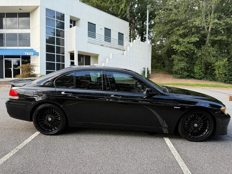 2007 BMW Alpina B7 - Image 27 of 31