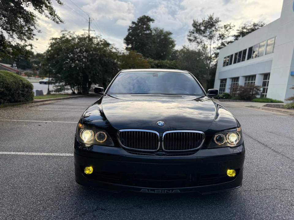 2007 BMW Alpina B7 - Image 6 of 31