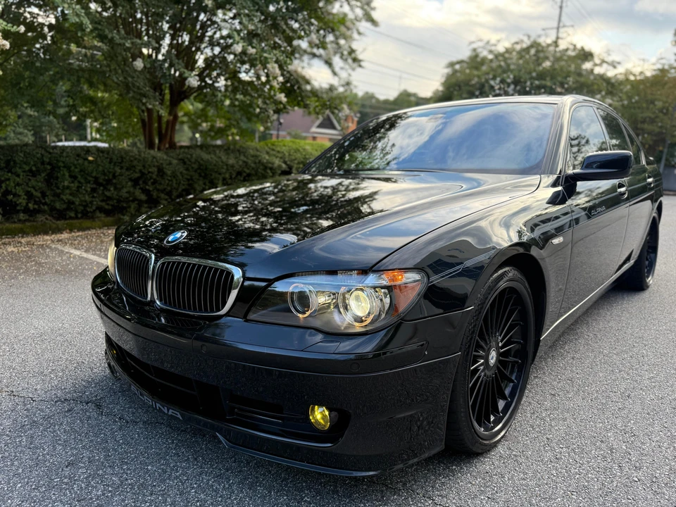 2007 BMW Alpina B7 - Image 8 of 31