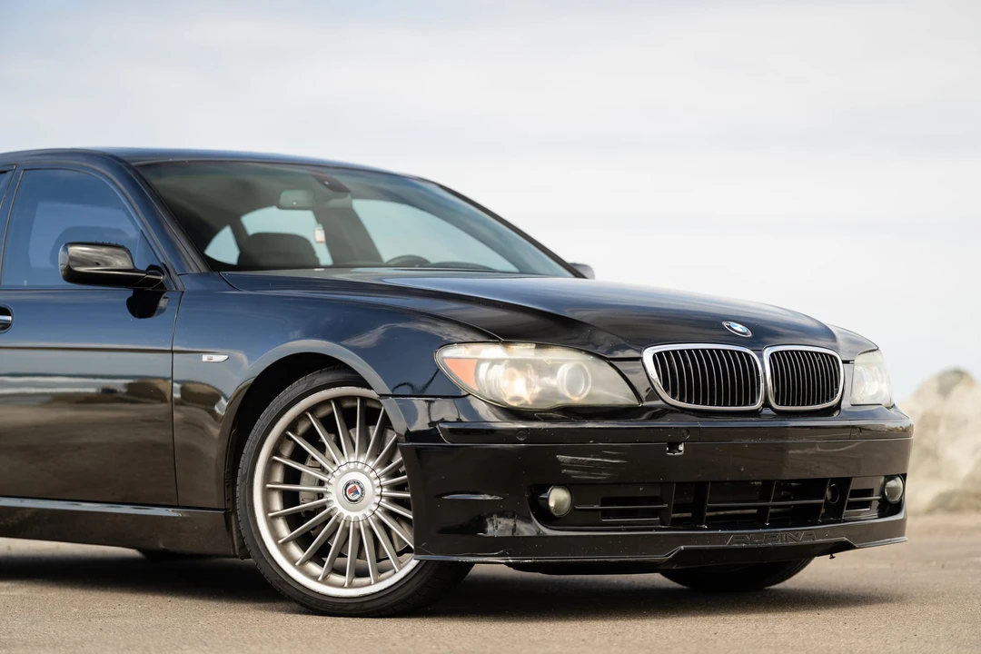 2007 BMW Alpina B7 - Image 13 of 31