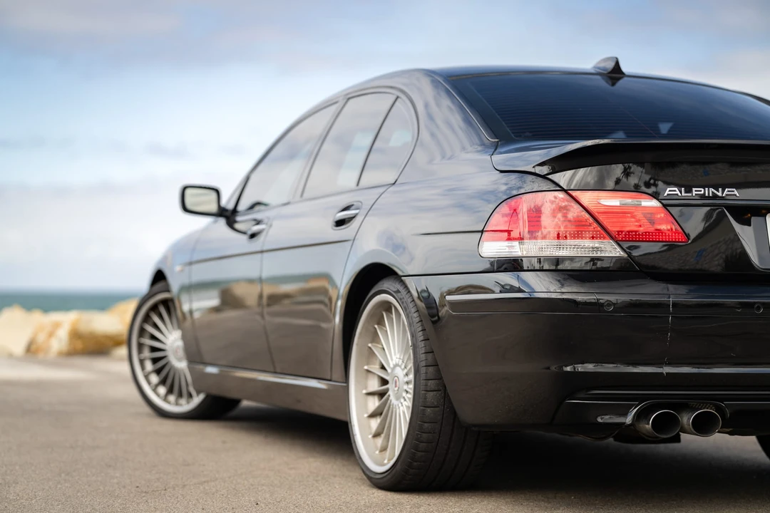 2007 BMW Alpina B7 - Image 18 of 31