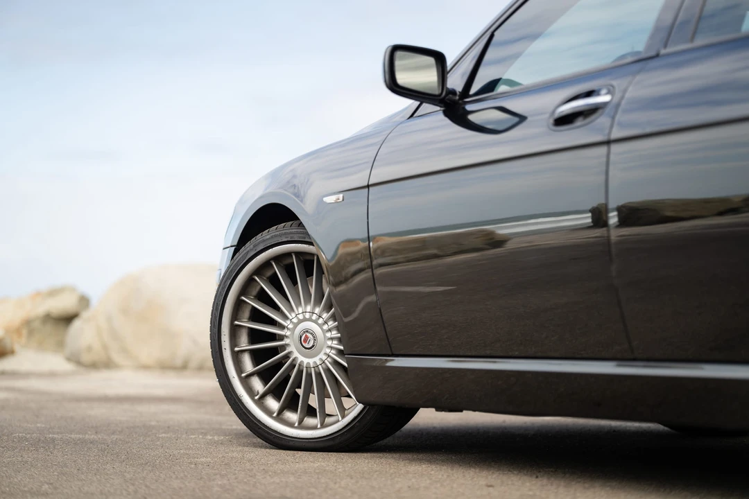 2007 BMW Alpina B7 - Image 15 of 31