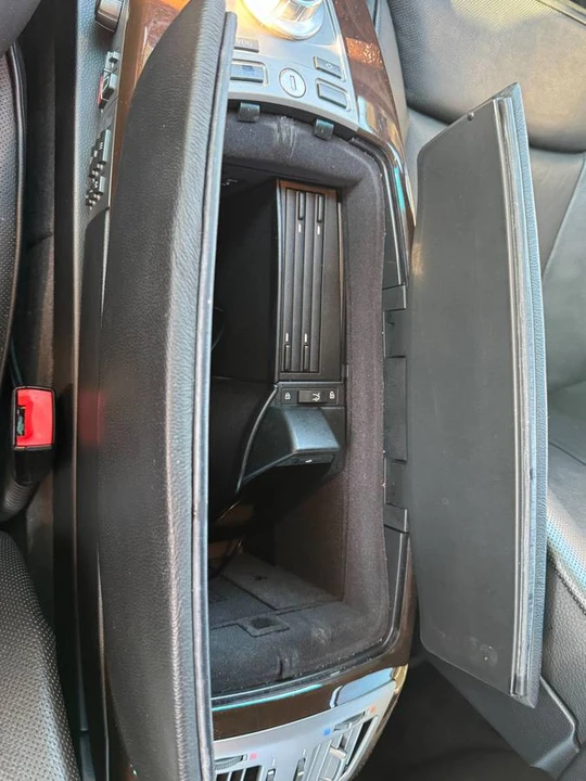 2007 BMW Alpina B7 - Image 12 of 21