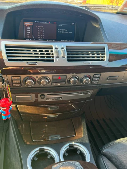 2007 BMW Alpina B7 - Image 11 of 21