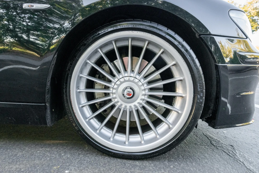 2007 BMW Alpina B7 - Image 17 of 31