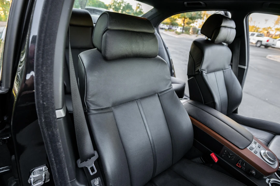 2007 BMW Alpina B7 - Image 25 of 31