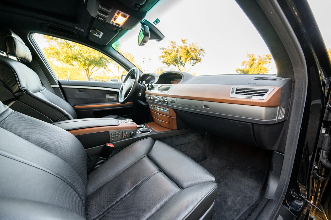 2007 BMW Alpina B7 - Image 31 of 31