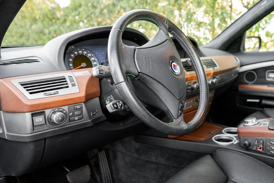2007 BMW Alpina B7 - Image 19 of 31