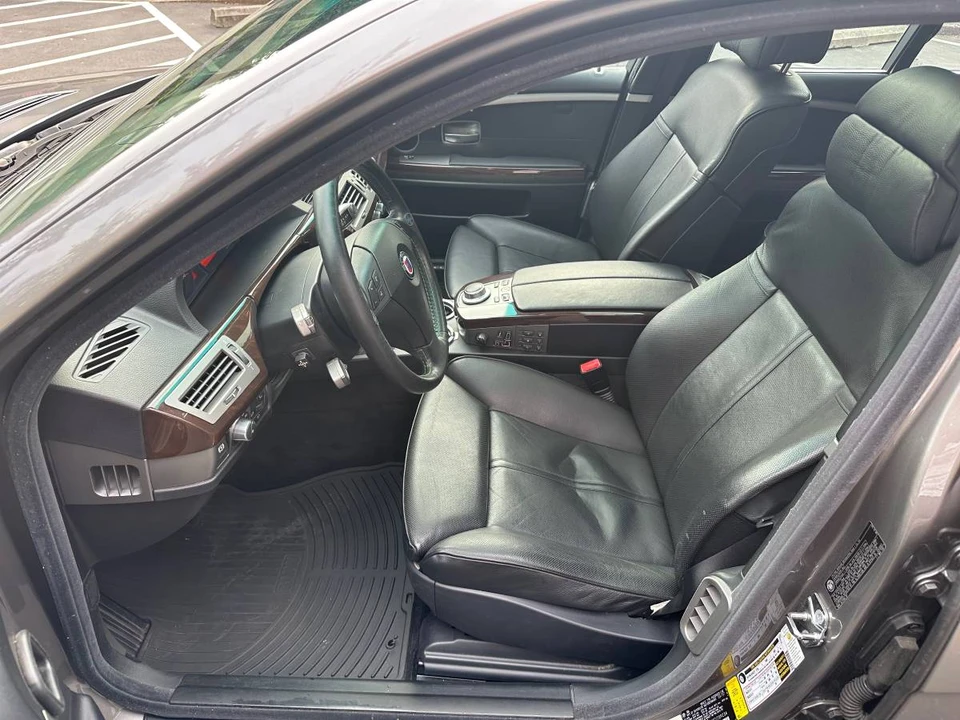 2007 BMW Alpina B7 - Image 6 of 22