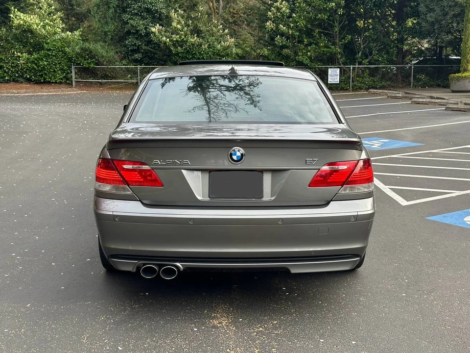 2007 BMW Alpina B7 - Image 4 of 22