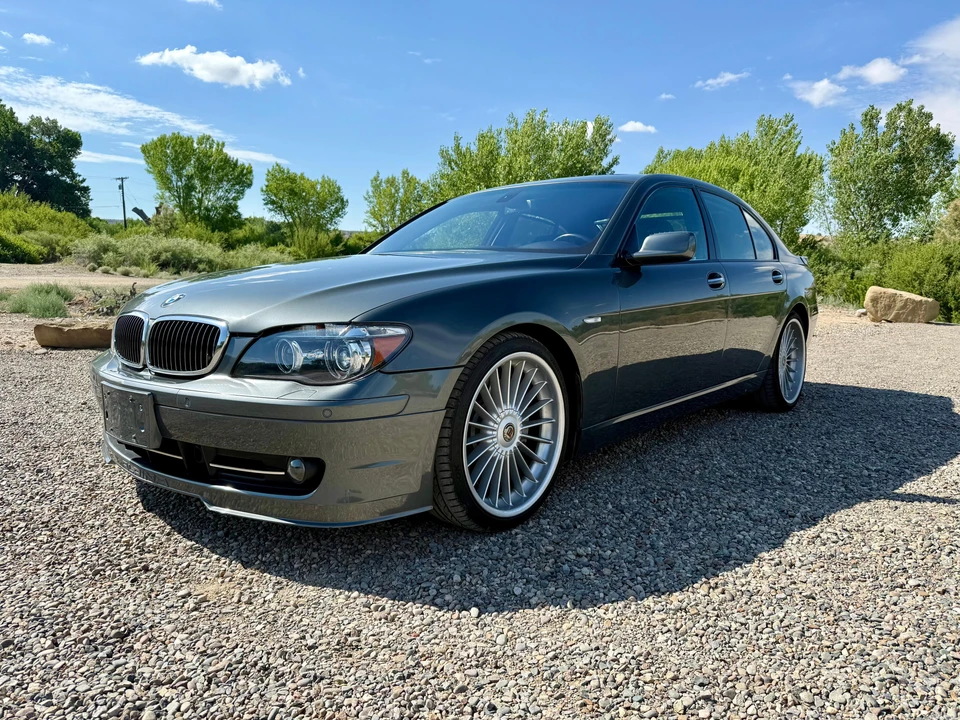2007 BMW Alpina B7 - Image 8 of 31