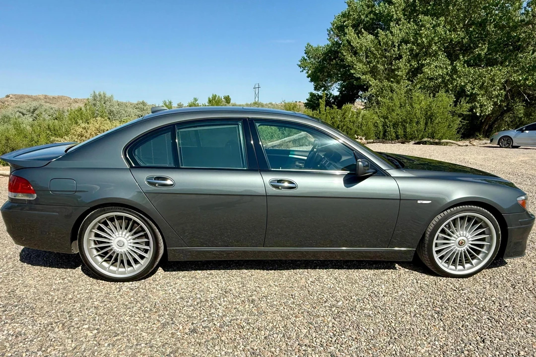 2007 BMW Alpina B7 - Image 3 of 31