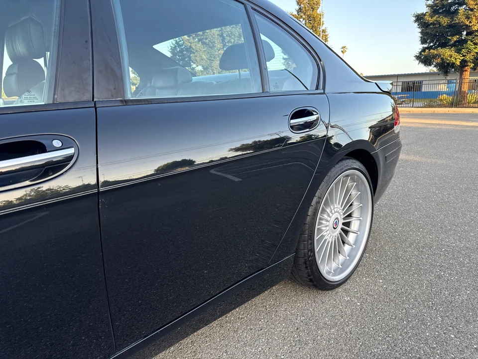 2007 BMW Alpina B7 - Image 16 of 31