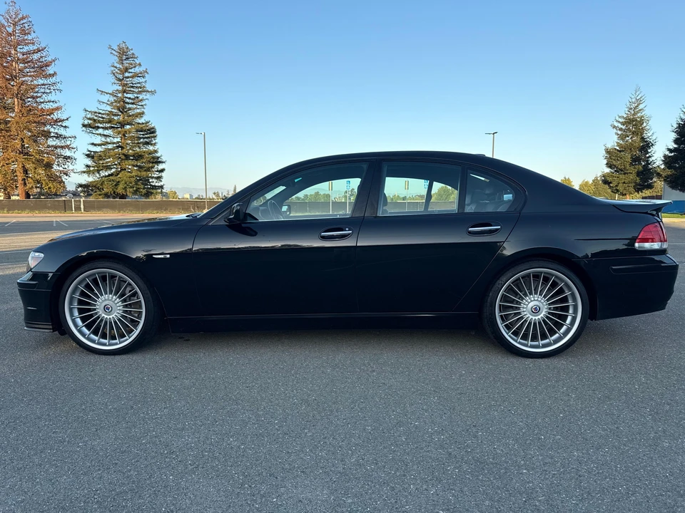 2007 BMW Alpina B7 - Image 7 of 31