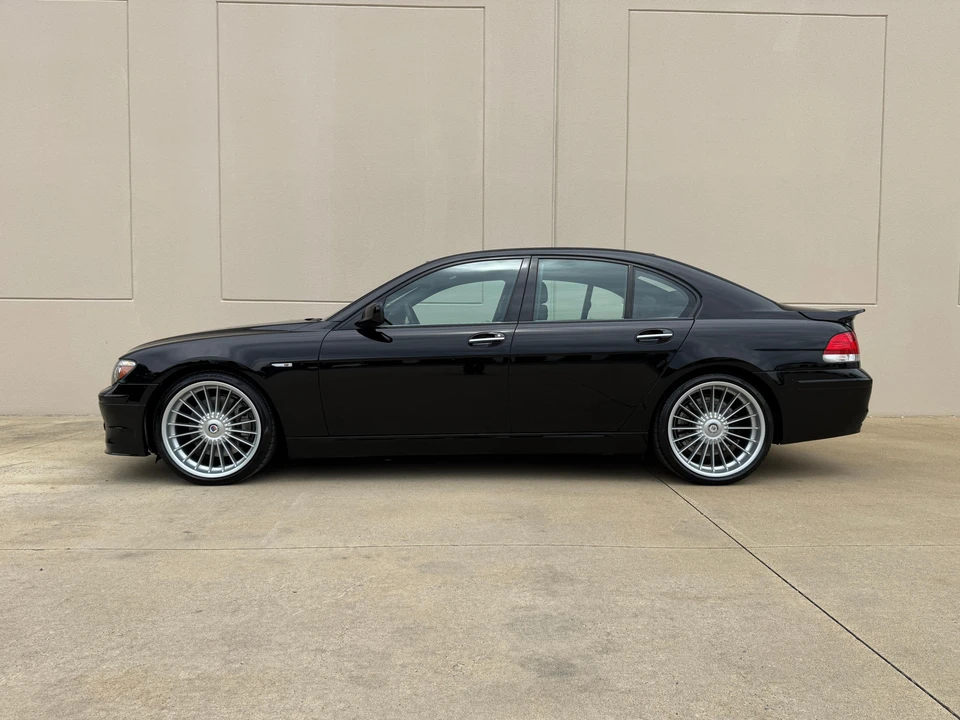 2007 BMW Alpina B7 - Image 16 of 31
