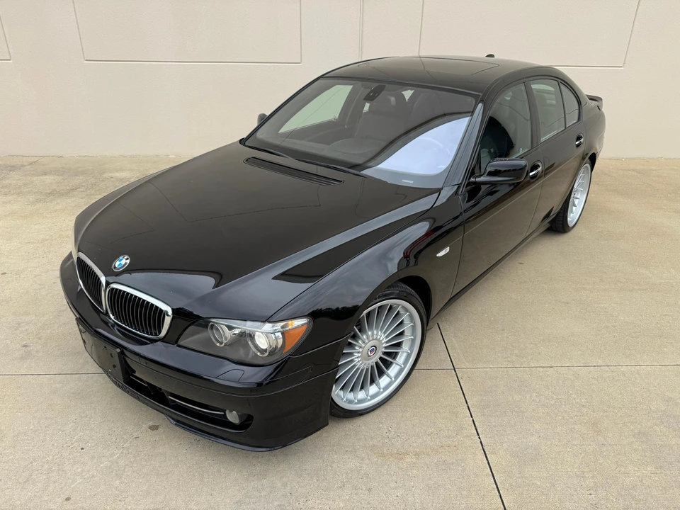 2007 BMW Alpina B7 - Image 12 of 31