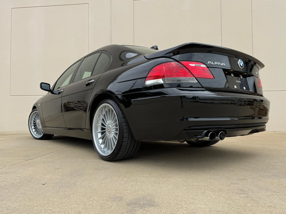 2007 BMW Alpina B7 - Image 20 of 31
