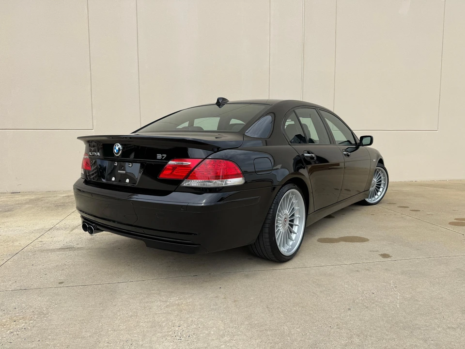 2007 BMW Alpina B7 - Image 29 of 31