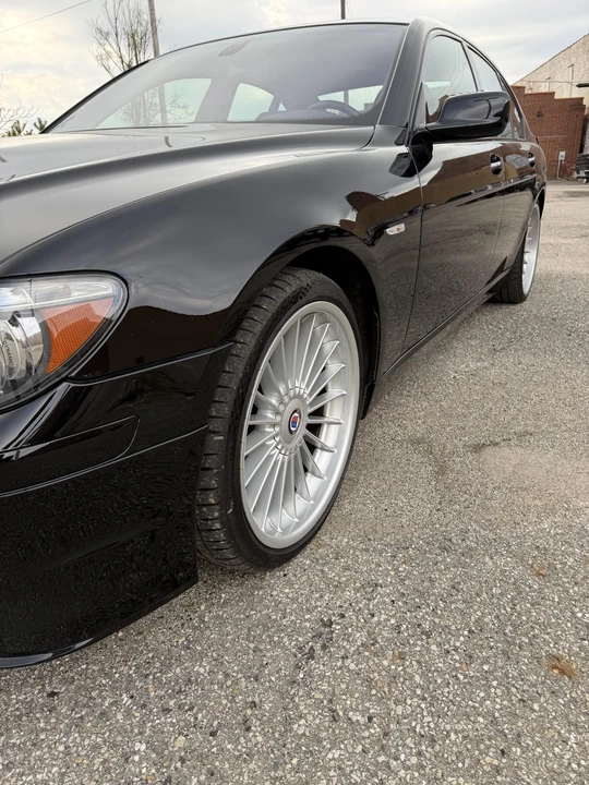 2007 BMW Alpina B7 - Image 10 of 21